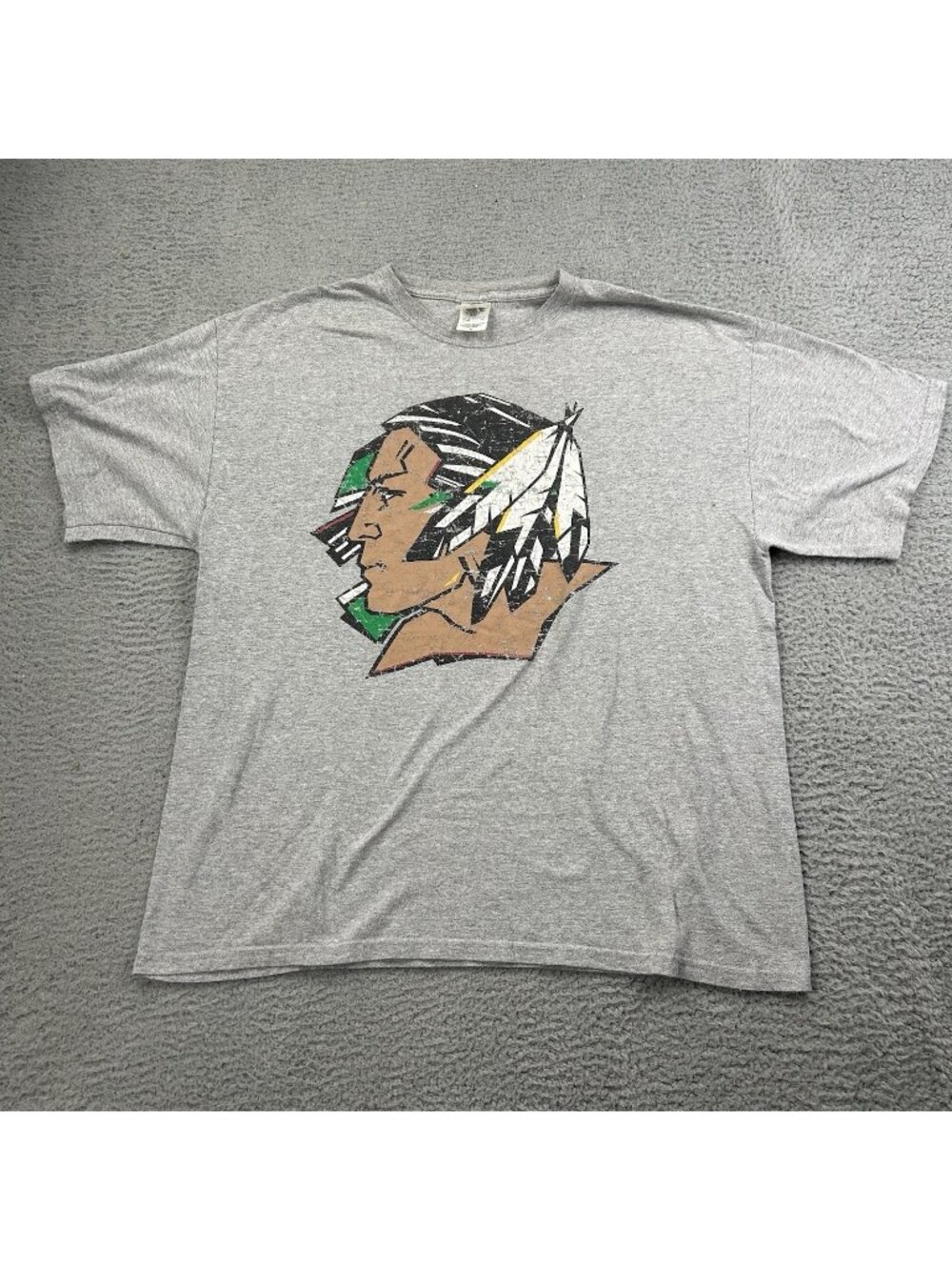 North Dakota Fighting Sioux Gray Shirt Short Sleeve Size XL UND Hockey